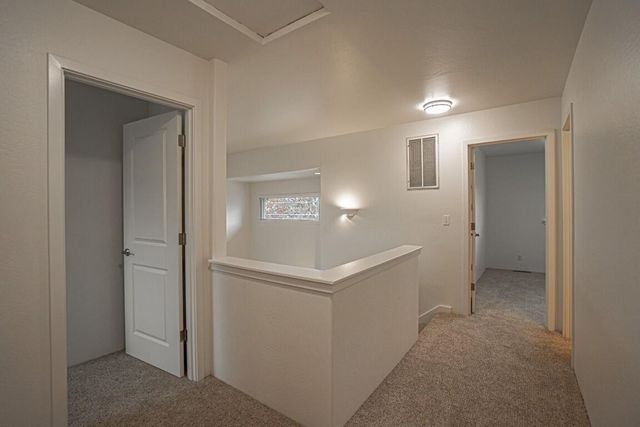 119 Oak Meadows Place, Ashland, OR 97520