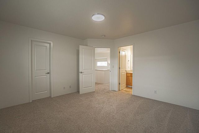 119 Oak Meadows Place, Ashland, OR 97520