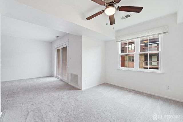 296 Alpine Way, Woodbridge Proper, NJ 07095