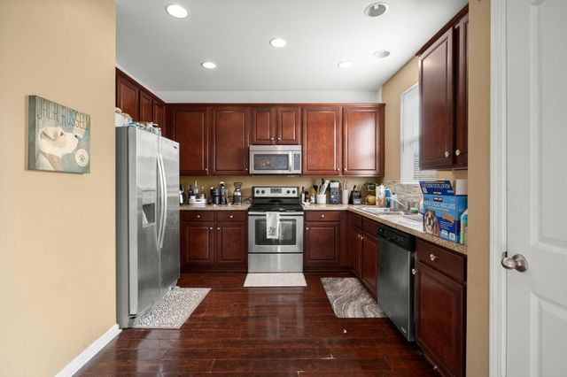 266 Oglethorpe Circle, Moncks Corner, SC 29461