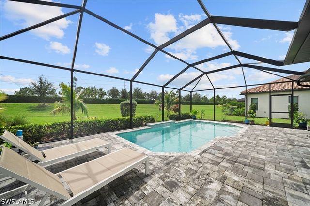 4048 Pegasus WAY, Naples, FL 34120