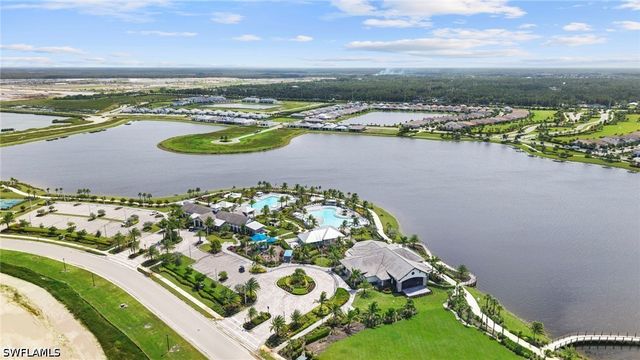 4048 Pegasus WAY, Naples, FL 34120