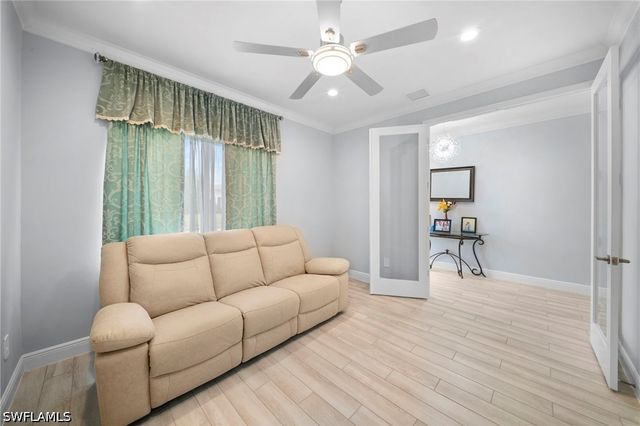 4048 Pegasus WAY, Naples, FL 34120