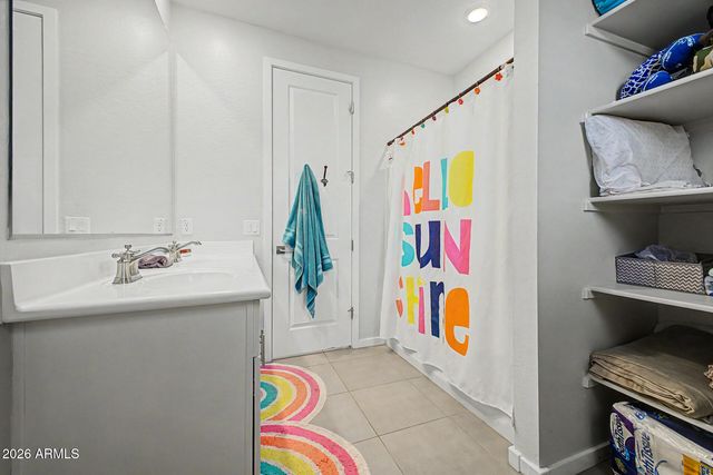 19914 N LAUREN Road, Maricopa, AZ 85138