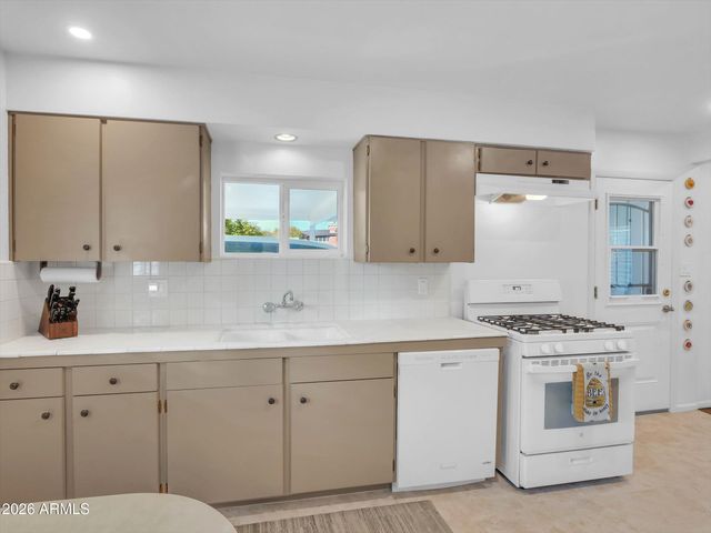 1330 E MULBERRY Street, Phoenix, AZ 85014