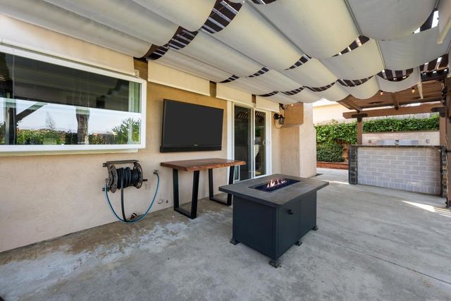 13170 Entreken Ave, San Diego, CA 92129
