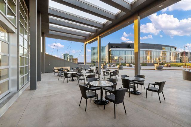 600 12th Ave S Apt 713, Nashville, TN 37203