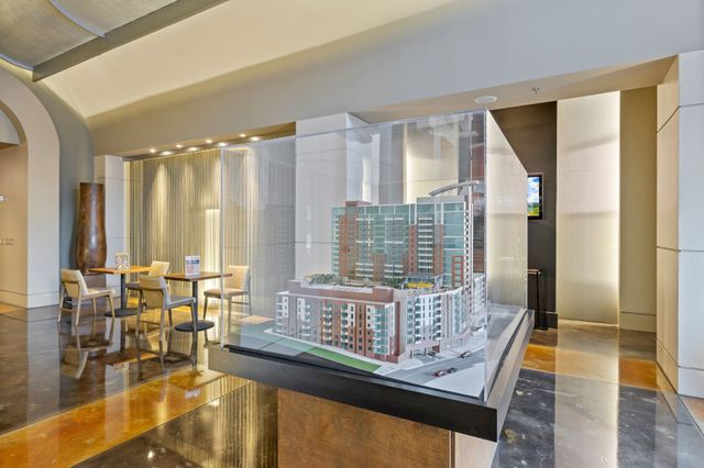 600 12th Ave S Apt 713, Nashville, TN 37203
