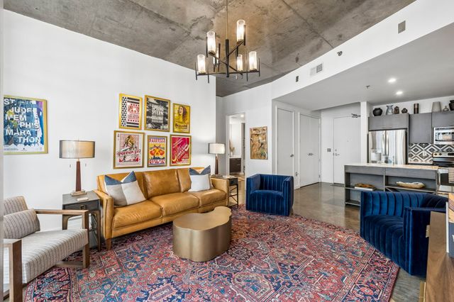 600 12th Ave S Apt 713, Nashville, TN 37203
