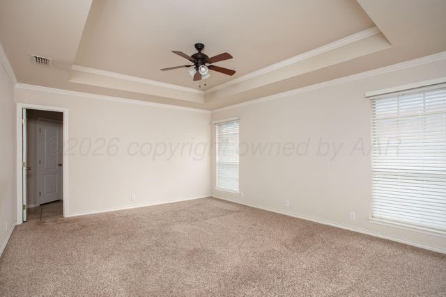 5705 FOXCROFT Drive, Amarillo, TX 79109