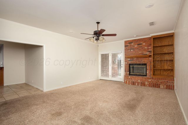 5705 FOXCROFT Drive, Amarillo, TX 79109