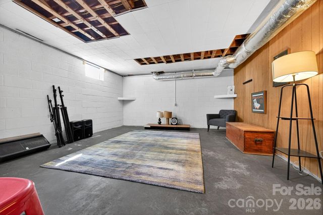 301 Stratford Road, Asheville, NC 28804
