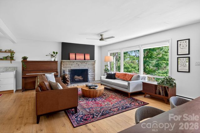 301 Stratford Road, Asheville, NC 28804