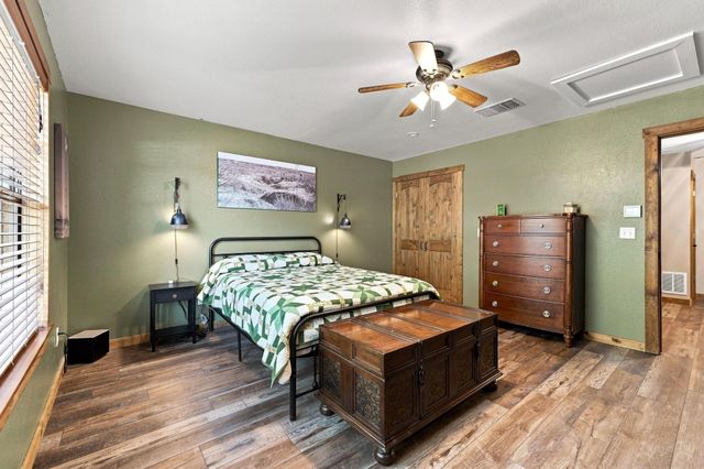 288 Clayton Drive, Pottsboro, TX 75076