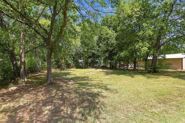288 Clayton Drive, Pottsboro, TX 75076