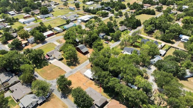 288 Clayton Drive, Pottsboro, TX 75076