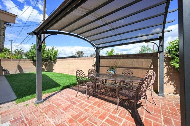 5412 Stevely Avenue, Lakewood, CA 90713