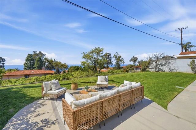 28325 Golden Meadow Drive, Rancho Palos Verdes, CA 90275