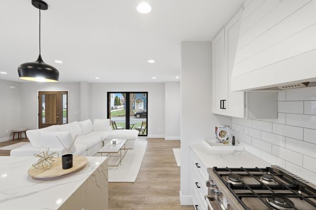 4824 W 40th Lane, Saint Louis Park, MN 55416