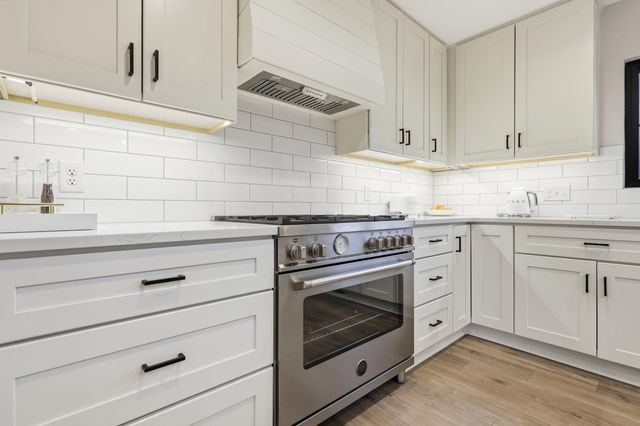 4824 W 40th Lane, Saint Louis Park, MN 55416