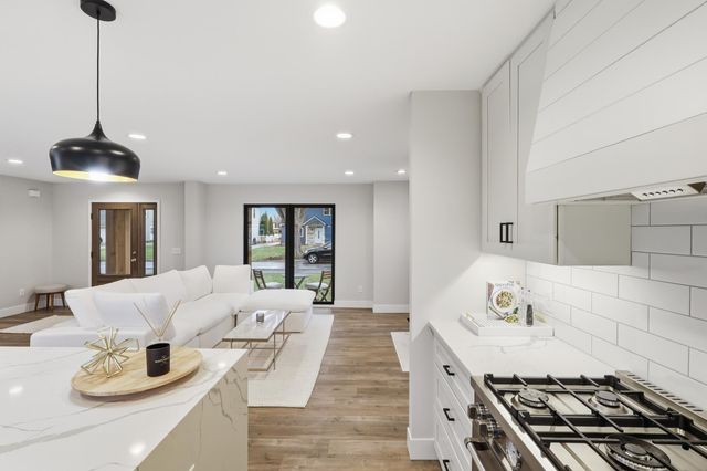 4824 W 40th Lane, Saint Louis Park, MN 55416