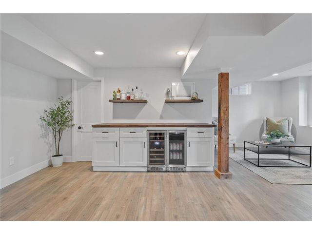 4824 W 40th Lane, Saint Louis Park, MN 55416