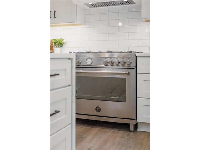 4824 W 40th Lane, Saint Louis Park, MN 55416