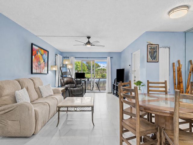 13750 Oneida Drive E1, Delray Beach, FL 33446