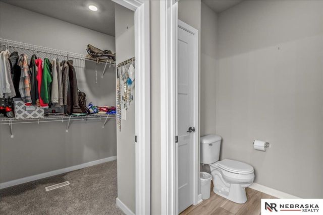 19860 Birch Avenue, Gretna, NE 68028