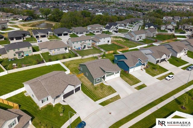 19860 Birch Avenue, Gretna, NE 68028