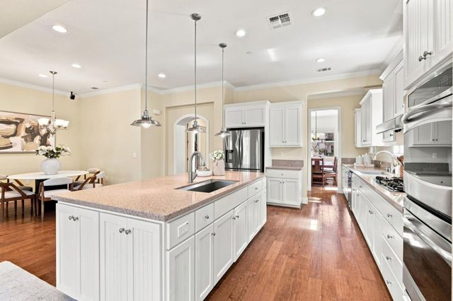 10115 Ridgeline Court, Dublin, CA 94568