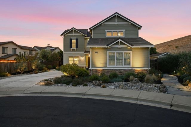 10115 Ridgeline Court, Dublin, CA 94568
