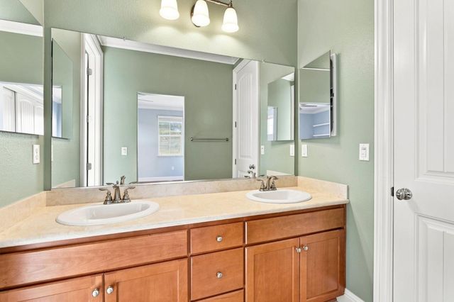 10115 Ridgeline Court, Dublin, CA 94568