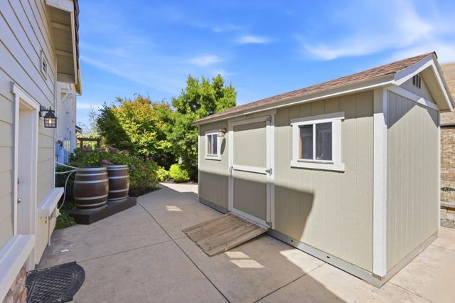 10115 Ridgeline Court, Dublin, CA 94568