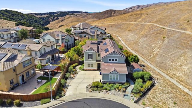 10115 Ridgeline Court, Dublin, CA 94568