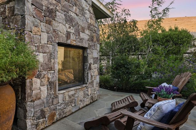 10115 Ridgeline Court, Dublin, CA 94568