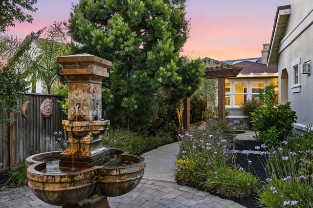 10115 Ridgeline Court, Dublin, CA 94568