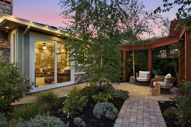 10115 Ridgeline Court, Dublin, CA 94568