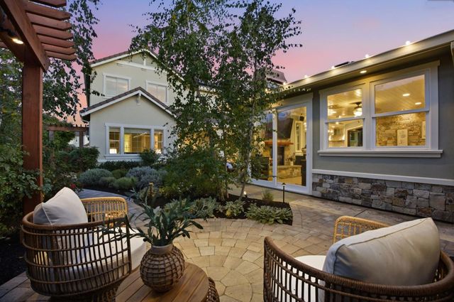 10115 Ridgeline Court, Dublin, CA 94568