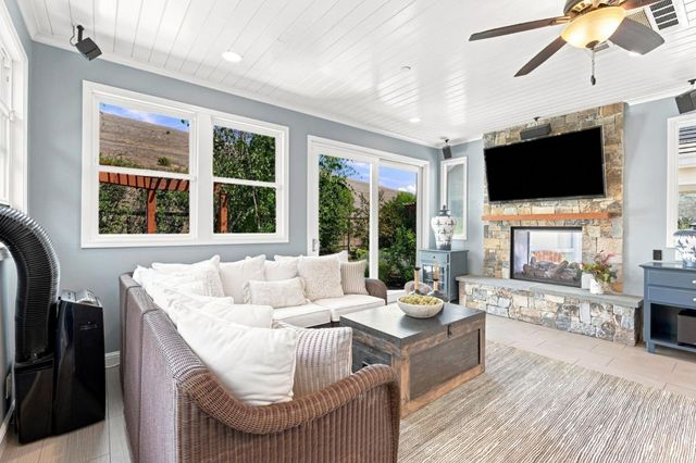 10115 Ridgeline Court, Dublin, CA 94568