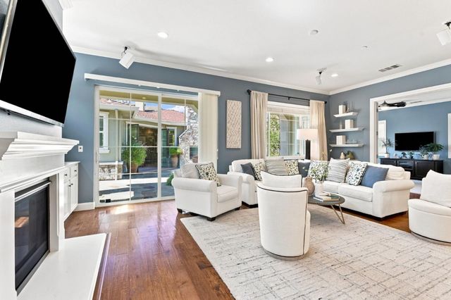 10115 Ridgeline Court, Dublin, CA 94568