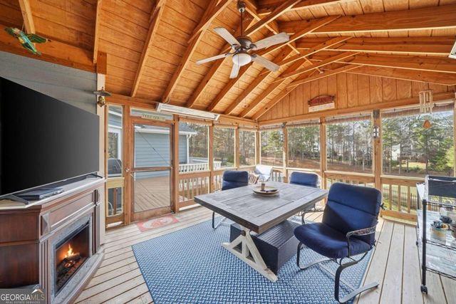 3129 Sandhurst Drive, Woodstock, GA 30189