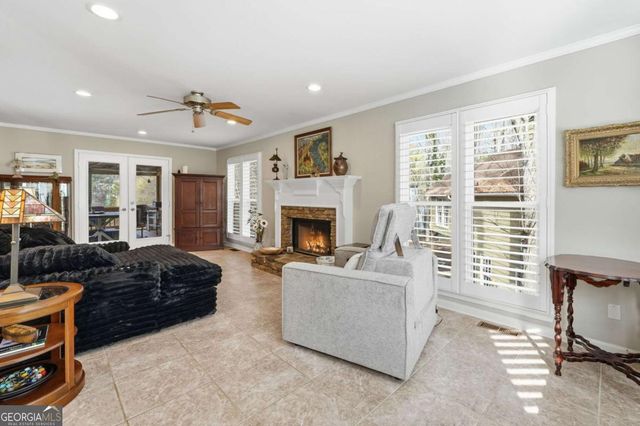 3129 Sandhurst Drive, Woodstock, GA 30189