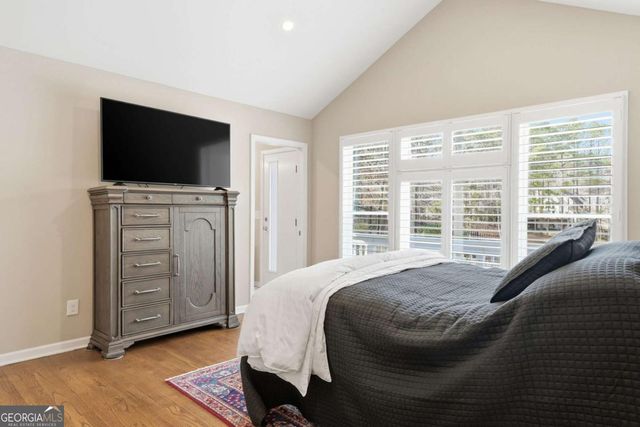 3129 Sandhurst Drive, Woodstock, GA 30189