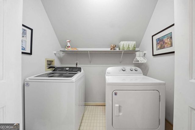 3129 Sandhurst Drive, Woodstock, GA 30189