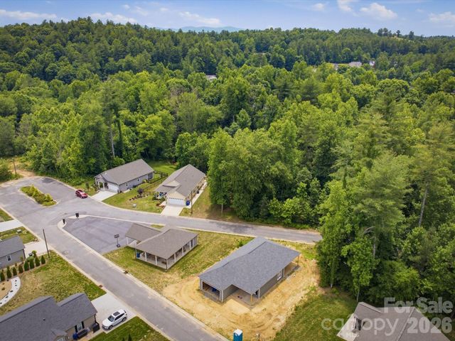 212 Eagle Landing 28, Morganton, NC 28655