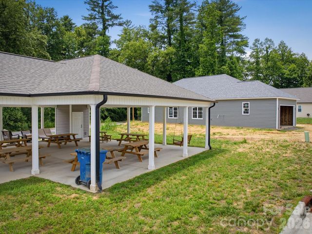 212 Eagle Landing 28, Morganton, NC 28655