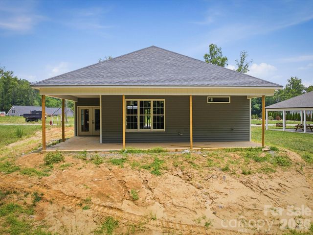 212 Eagle Landing 28, Morganton, NC 28655