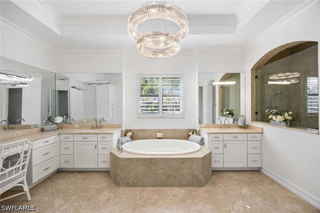 1780 Supreme CT, Naples, FL 34110
