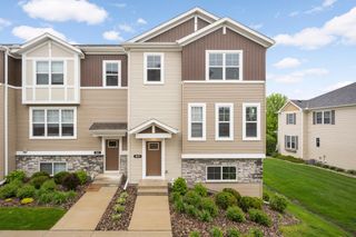 819 Roselyn Drive, Victoria, MN 55386
